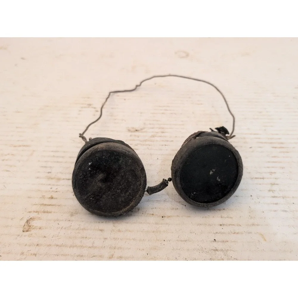 Vintage Welding/Safety Goggles